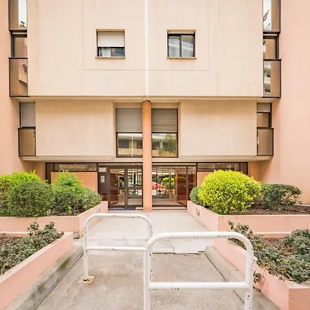 Apartment Vue & Tour Odeon - Piscine - Parking - Av Beausoleil